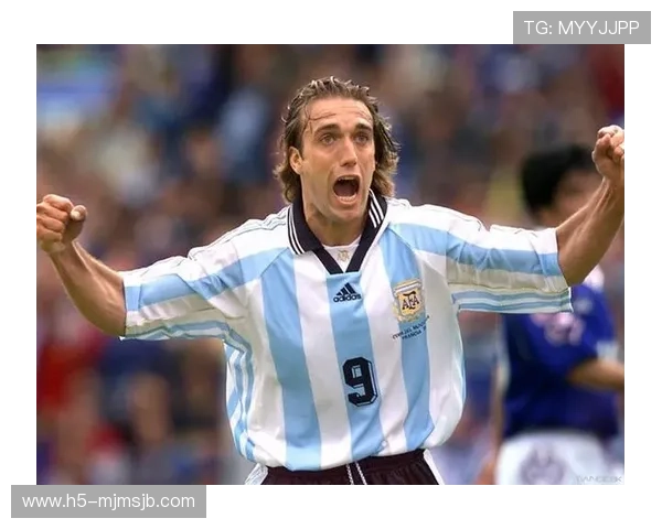 世界杯历史射手榜第一名的成就对比其他顶级射手的差异与影响分析 世界杯历史射手榜第一名的成就对比其他顶级射手的差异与影响分析